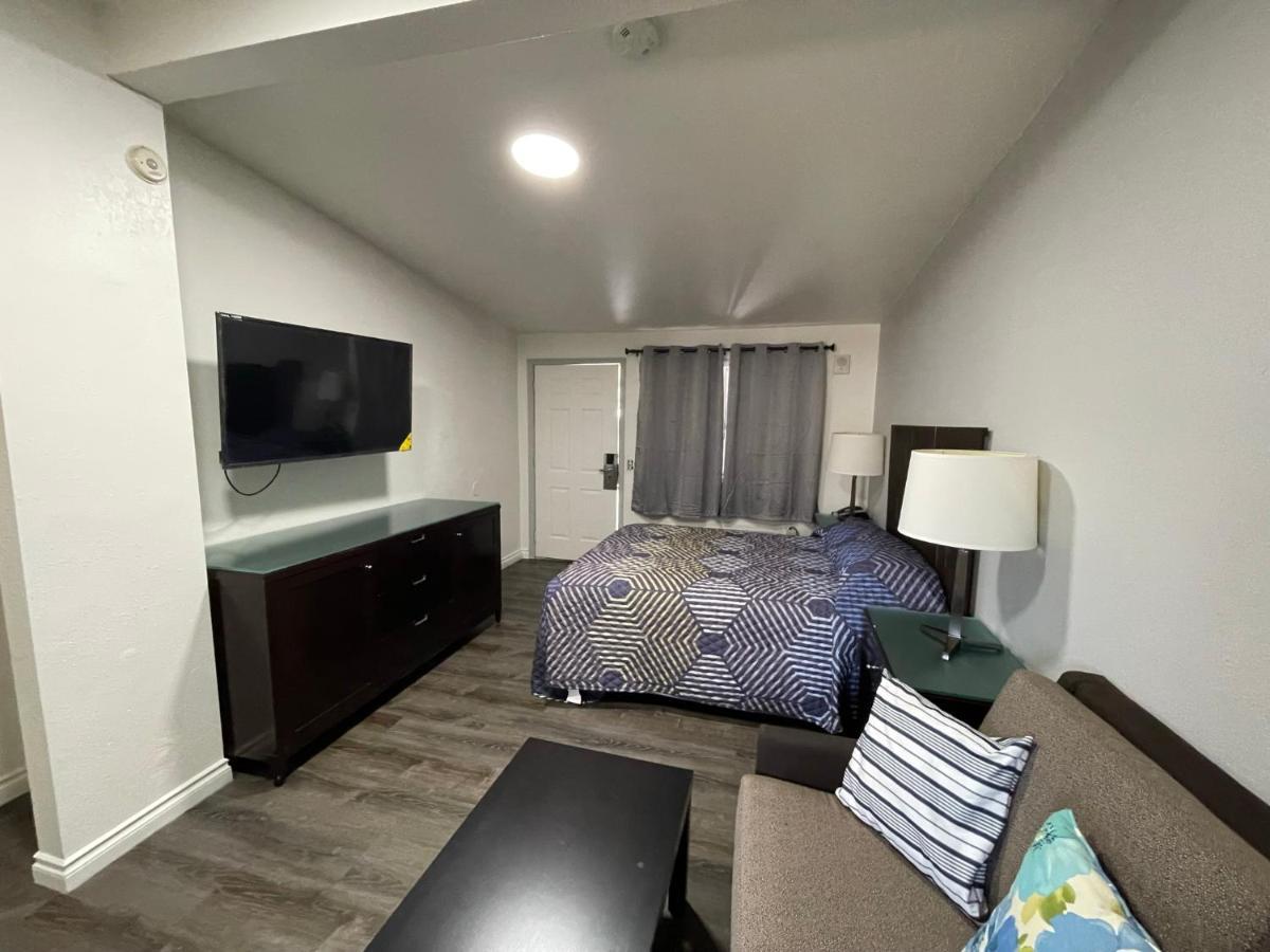 Golden Kent Motel المظهر الخارجي الصورة