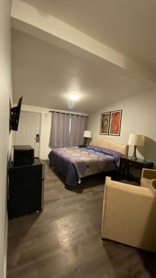 Golden Kent Motel المظهر الخارجي الصورة