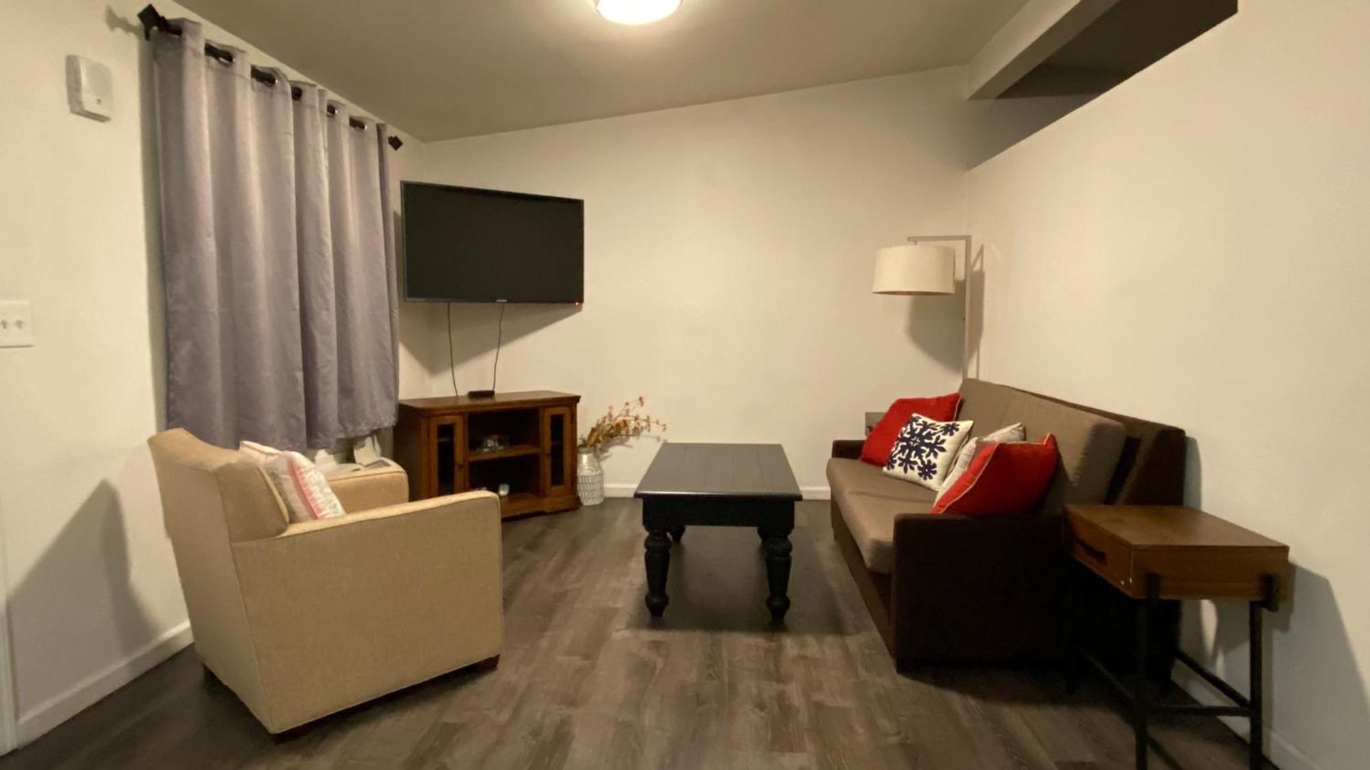 Golden Kent Motel المظهر الخارجي الصورة